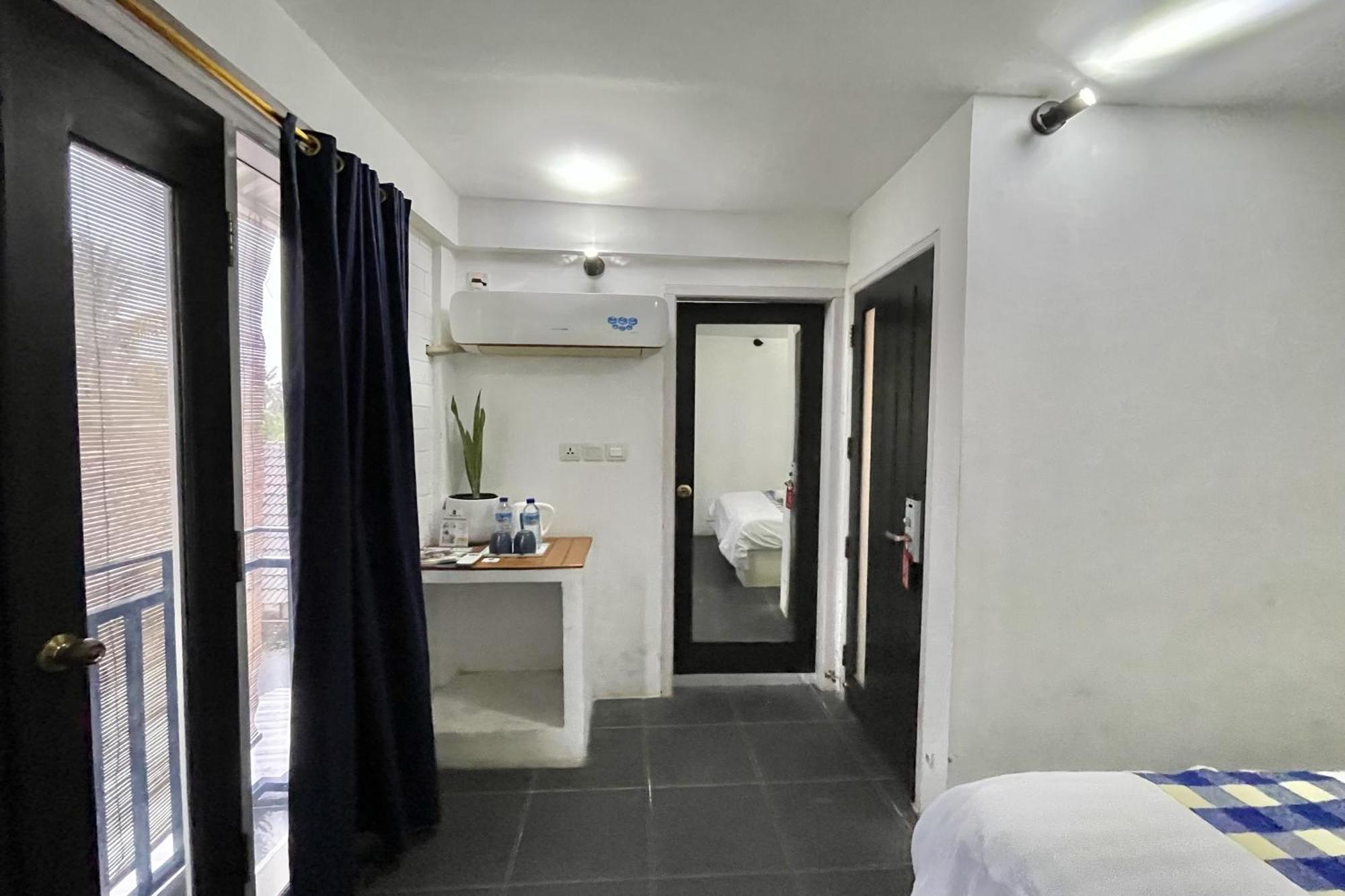 Taman Unique Hotel Senggigi Eksteriør bilde