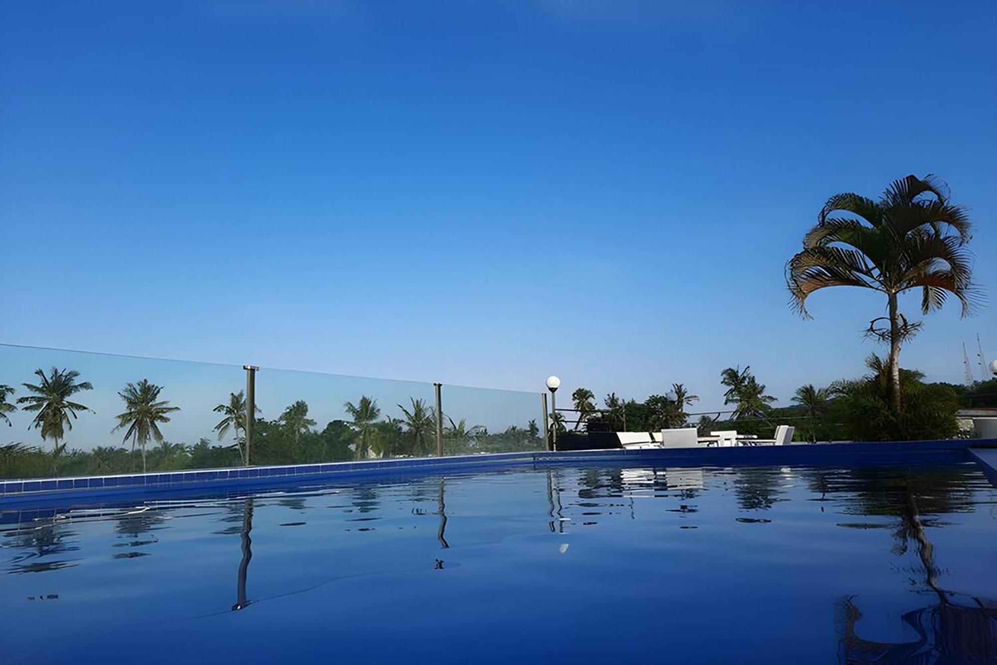 Taman Unique Hotel Senggigi Eksteriør bilde